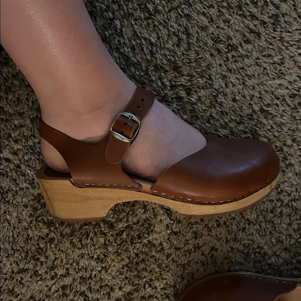MIA Sofia Clogs - image 3